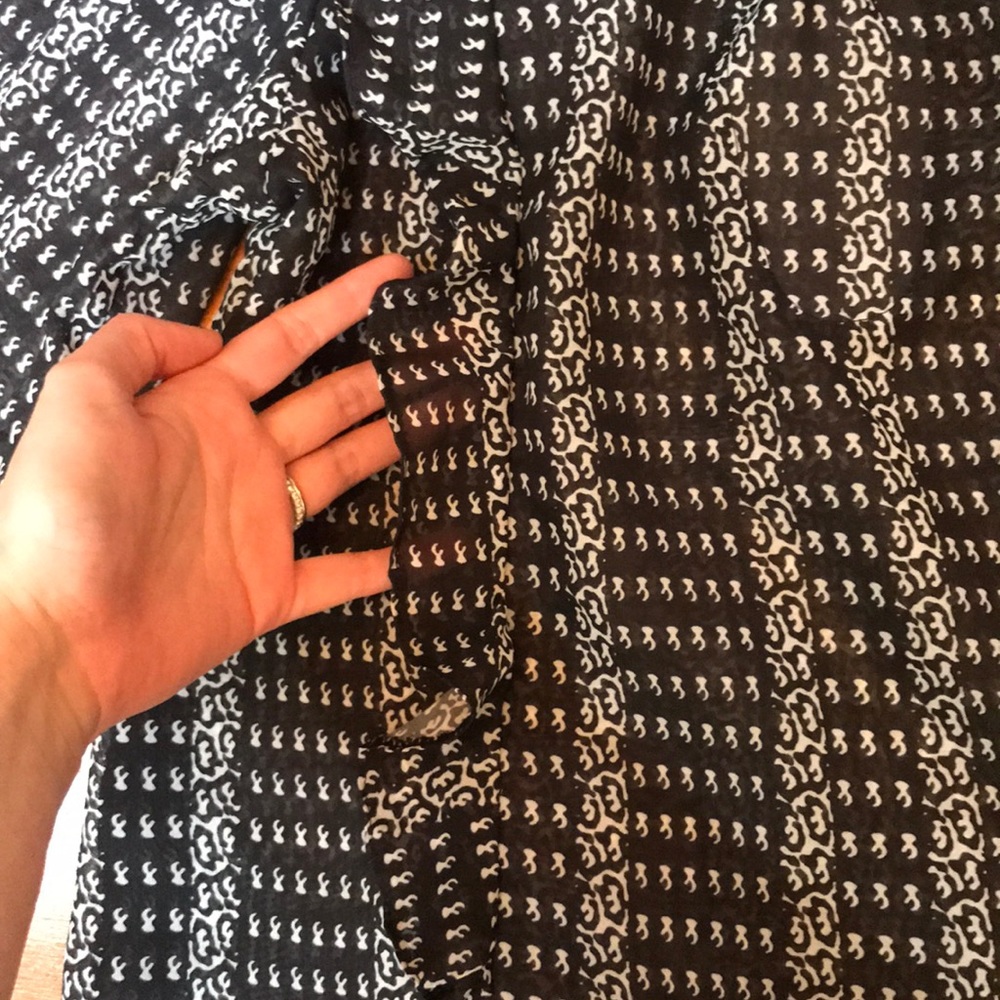 NEW Ruffled Blouse - Picture 3 of 5